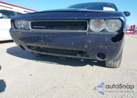 2013 Dodge Challenger Sxt z USA, uszkodzony, nr VIN 2C3CDYAG3DH626028